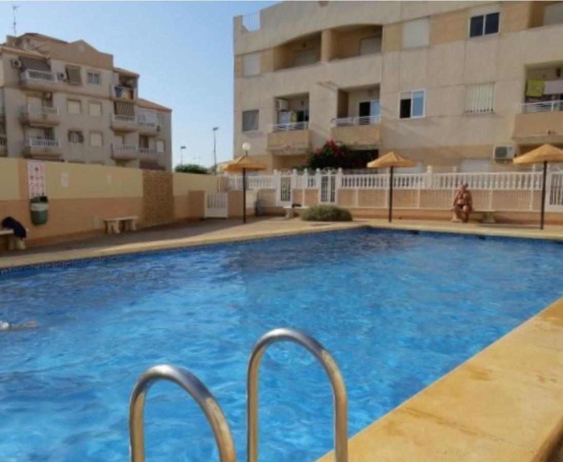Bonito Apartamento De Dos Habitacion Y Piscina Torrevieja Exteriér fotografie