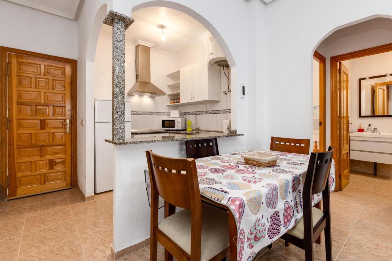 Bonito Apartamento De Dos Habitacion Y Piscina Torrevieja Exteriér fotografie